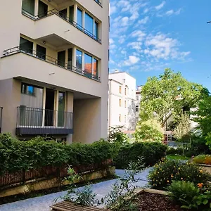  Apartmán Center - Moderna